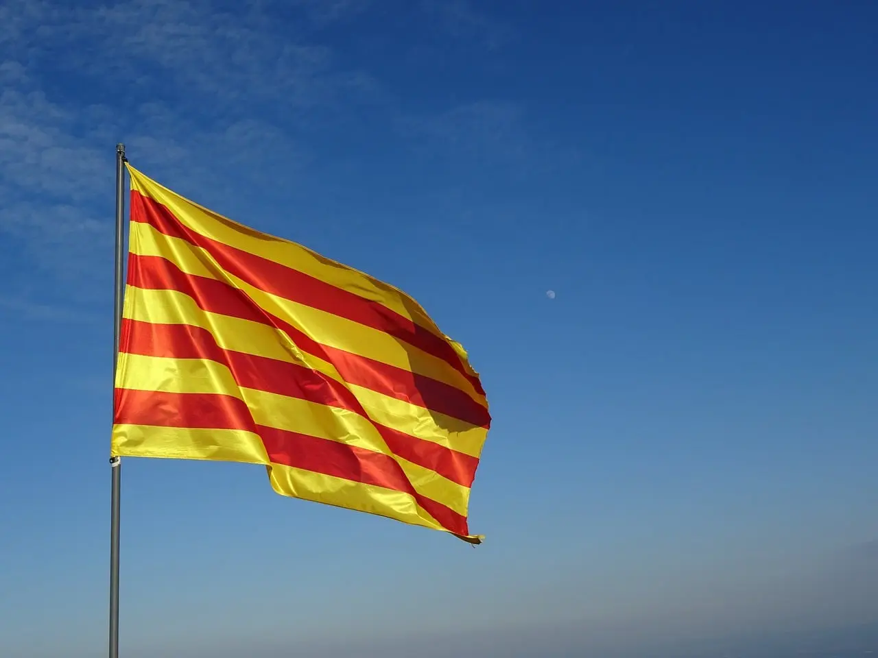 Pour s’installer et rester en Andorre, il faudra parler Catalan !
