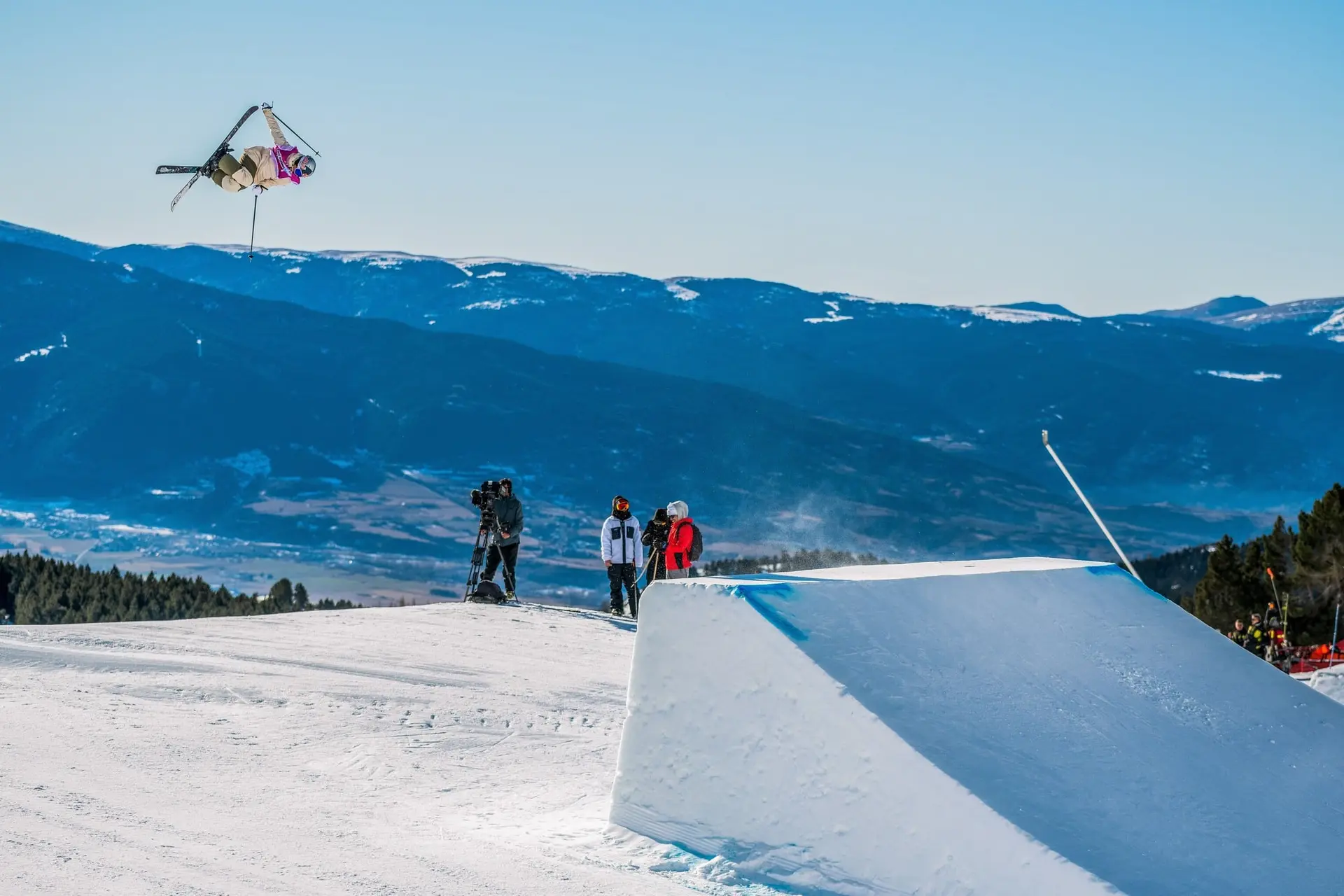 Cours des comptes : les stations de ski n’ont pas suffisamment pris la mesure du changement climatique