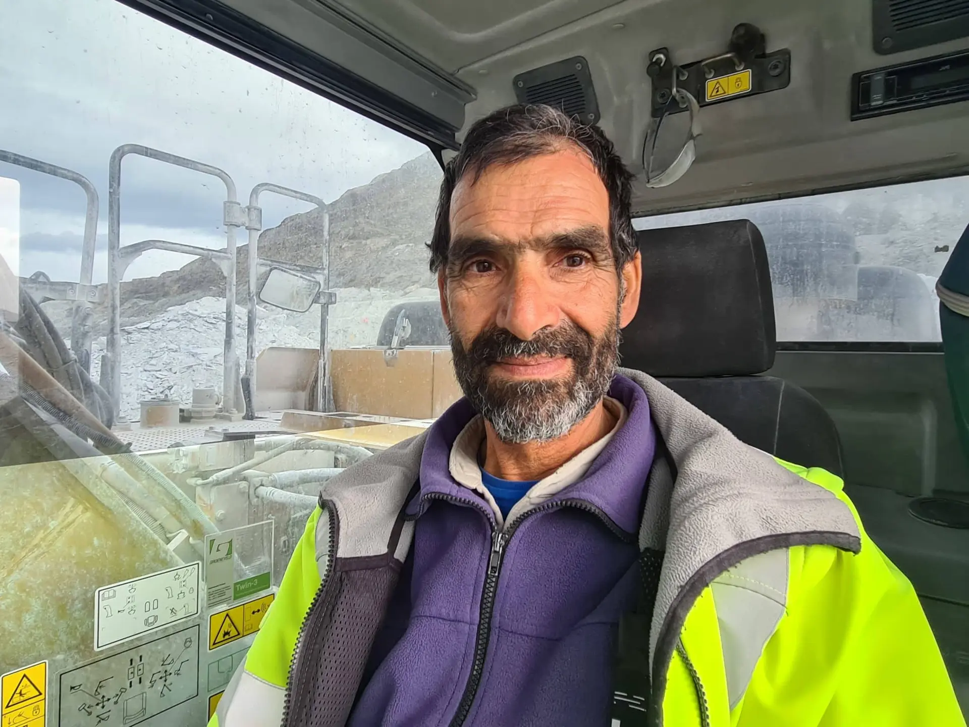 Ariège : après 42 ans d’emploi saisonnier un trieur de talc tire sa révérence