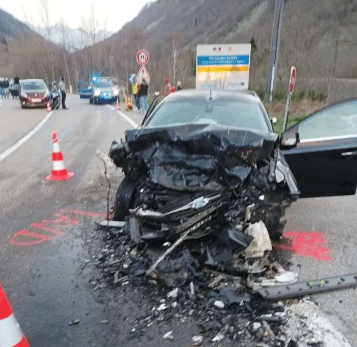 Un automobiliste de 19 ans décède après avoir percuté un platane en Ariège · 2.000 agriculteurs mobilisés samedi à Carcassonne
