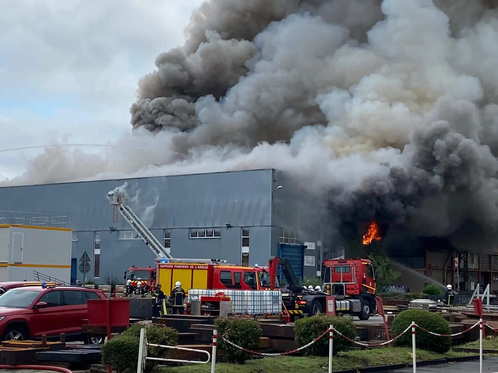 Ariège. L’incendie d’Aubert et Duval « d’origine accidentelle », l’affaire classée par le Parquet de Foix