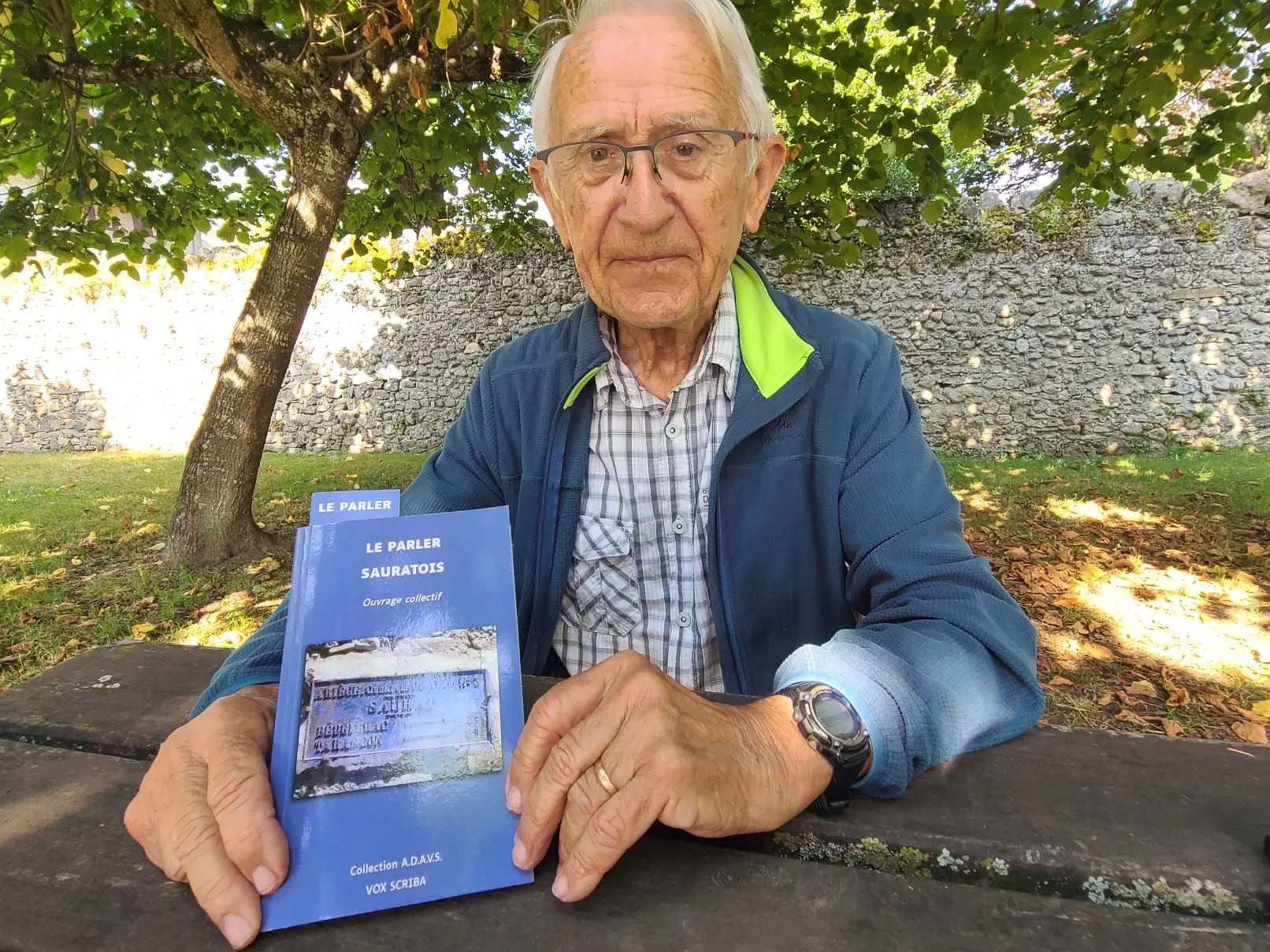 20240807_101250 Ariège. Occitan: la langue des anciens précieusement conservée dans un nouveau recueil