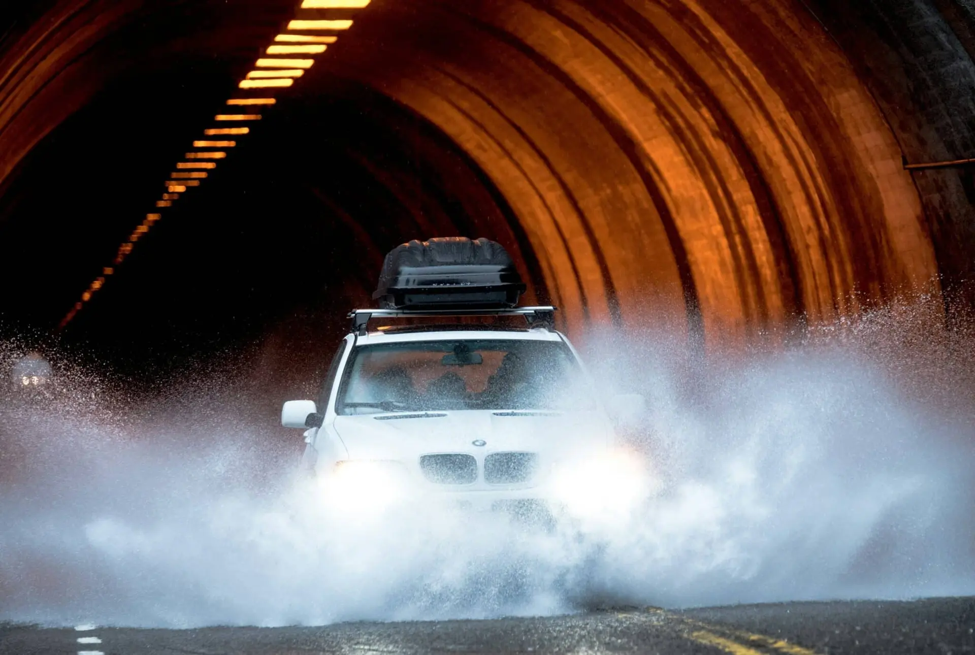 Vigilance orange pluie-inondation maintenue dans quatre départements des Pyrénées, des inondations dans les Pyrénées-Atlantiques