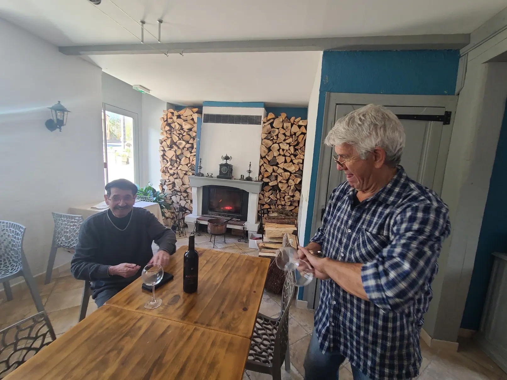 Ariège. Un petit village de montagne de 197 hab retrouve son restaurant et gagne une épicerie