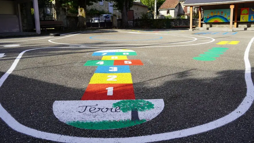 Carte scolaire en Ariège : 3 ouvertures et 12 suppressions de classes
