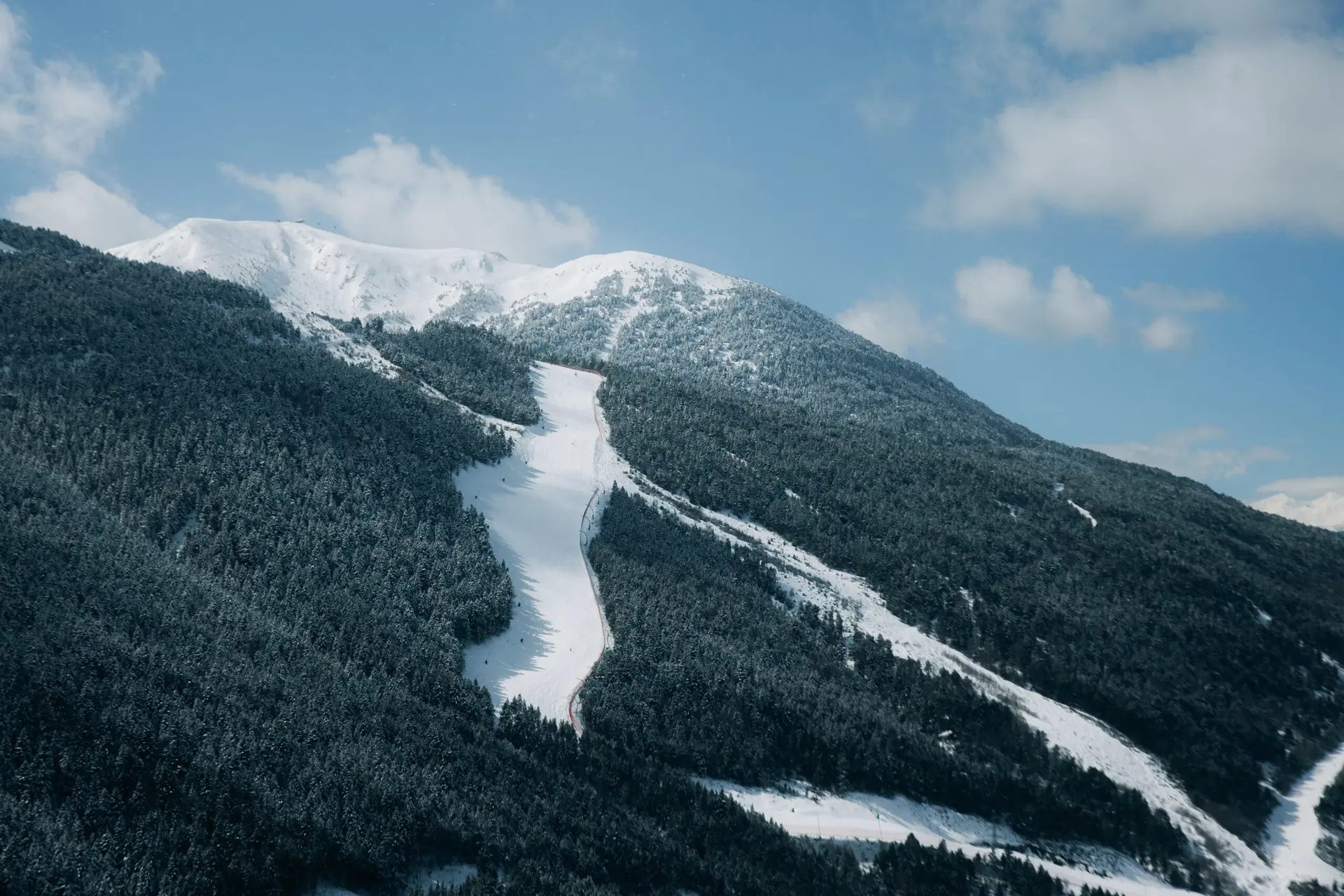 Andorre. « Des conditions d’enneigement imbattables », la saison de ski est loin d’être terminée dans ces stations des Pyrénées