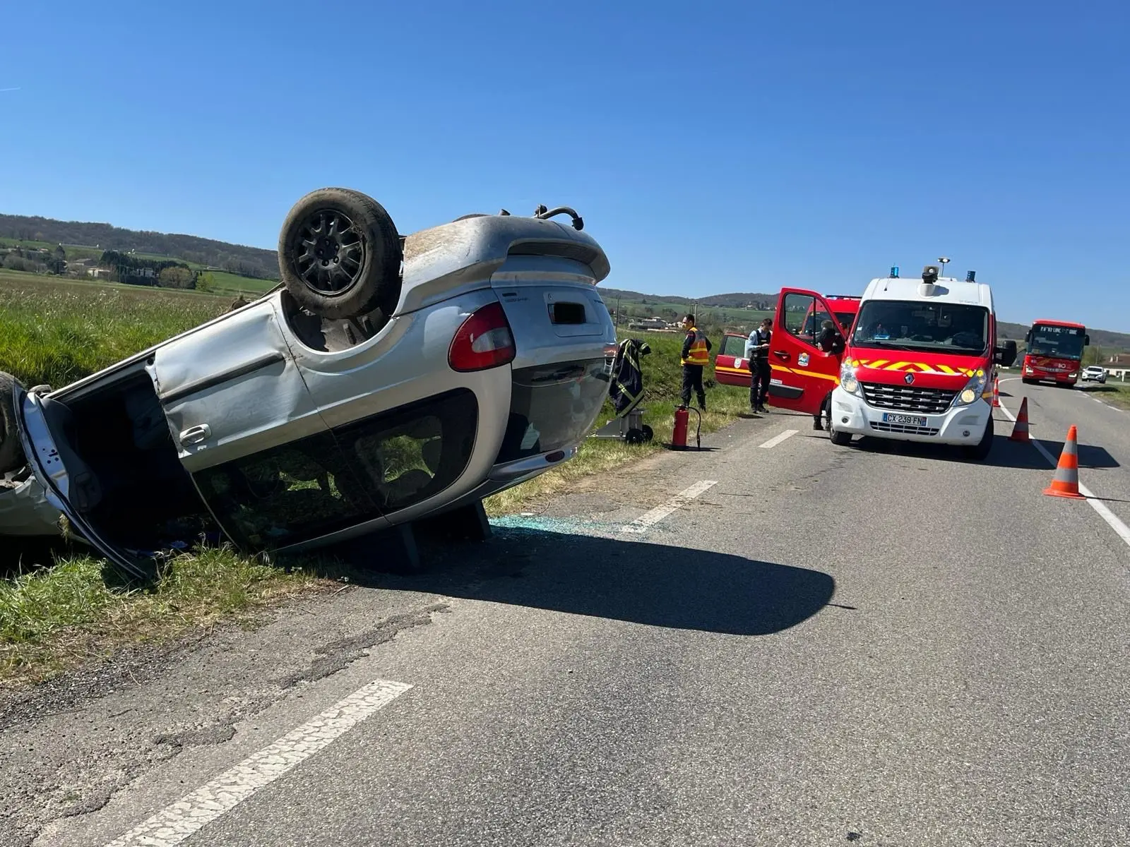 Ariège. Une voiture fait des tonneaux sur la D119, 7 personnes impliquées
