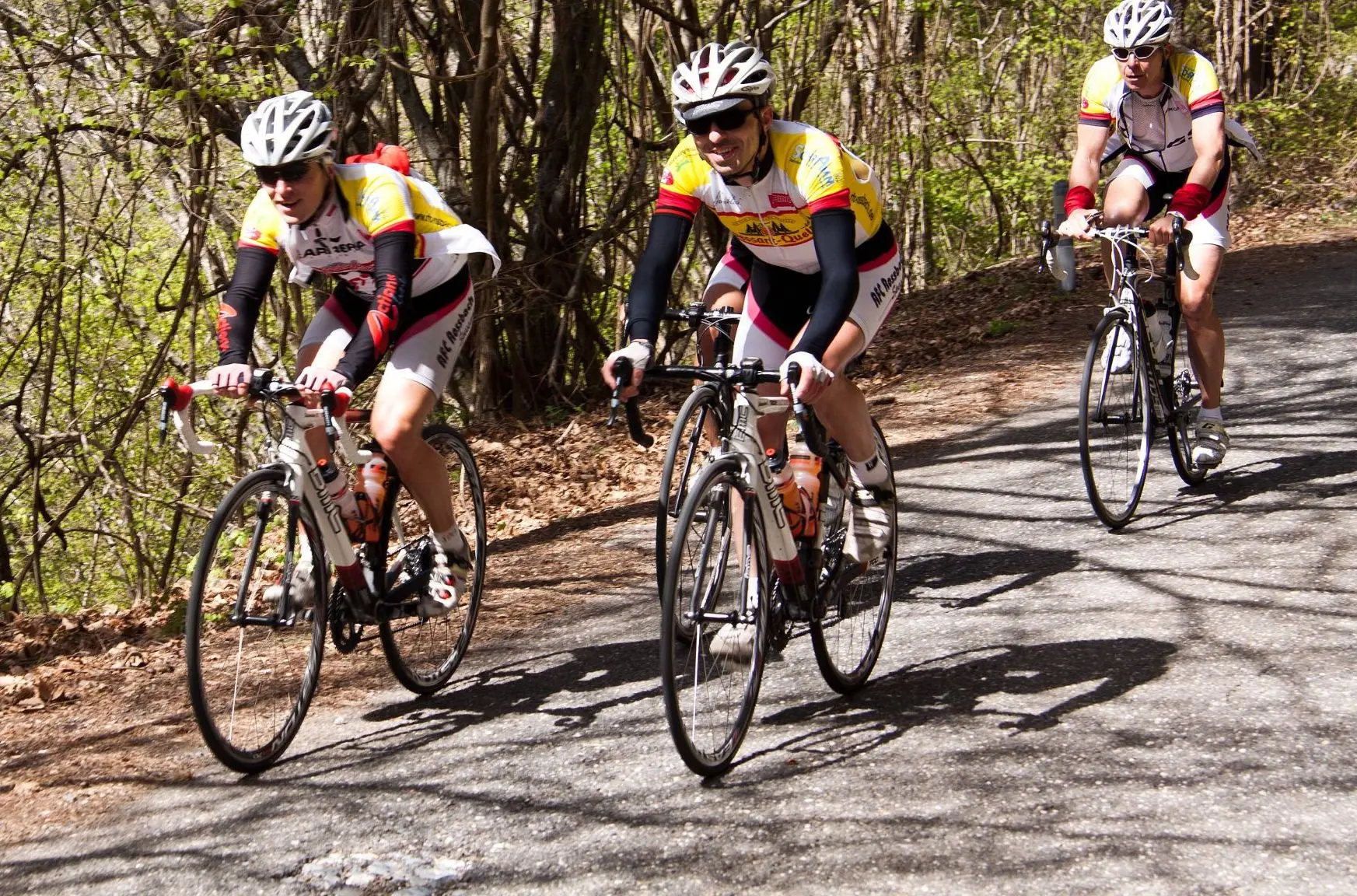 À Limoux, la cyclomontagnarde des Pyrénées audoises vous propulse au sommet