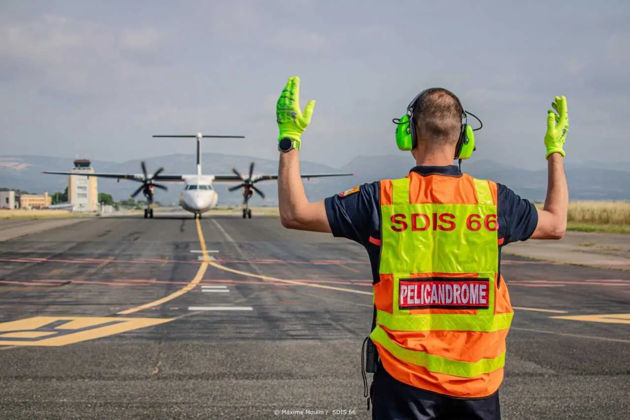 Perpignan : un impressionnant exercice de ravitaillement aérien des pompiers face au risque d’incendie