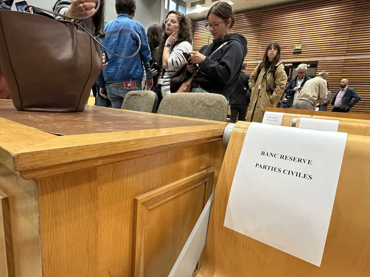 Procès Jubillar : six jurés, trois magistrats et 300 journalistes
