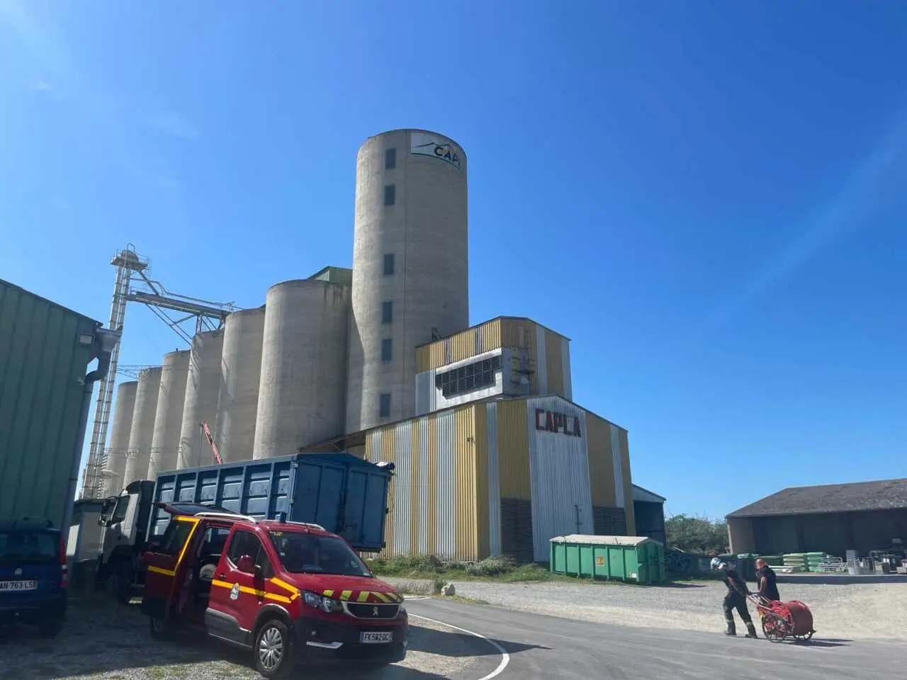 Lézat-sur-Lèze : 32 sapeurs-pompiers mobilisés aux silos de la CAPLA
