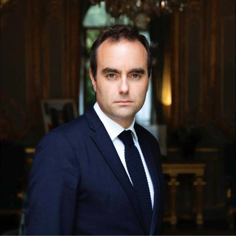 Sébastien Lecornu nommé Premier ministre par Emmanuel Macron