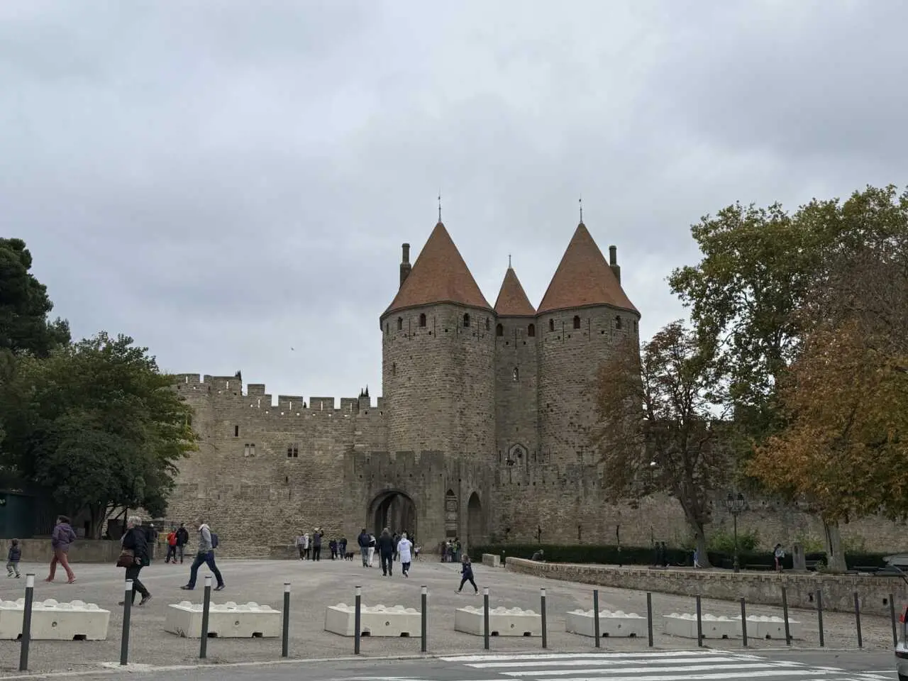 Carcassonne : le château comtal se transforme en scène d’enquête pour Halloween