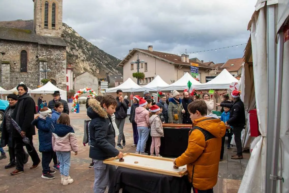 Tarascon-sur-Ariège ouvre son marché de Noël