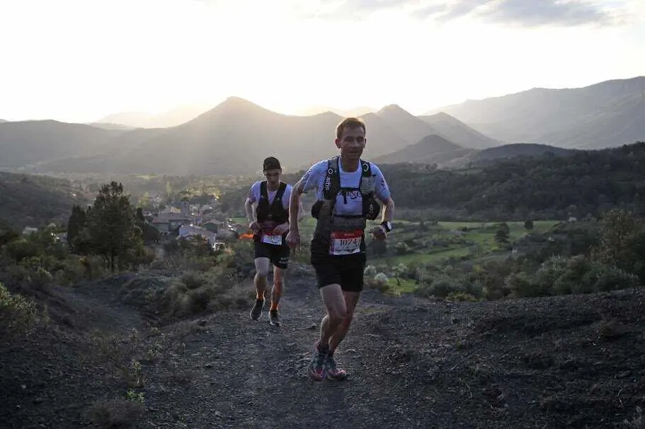 Trail :