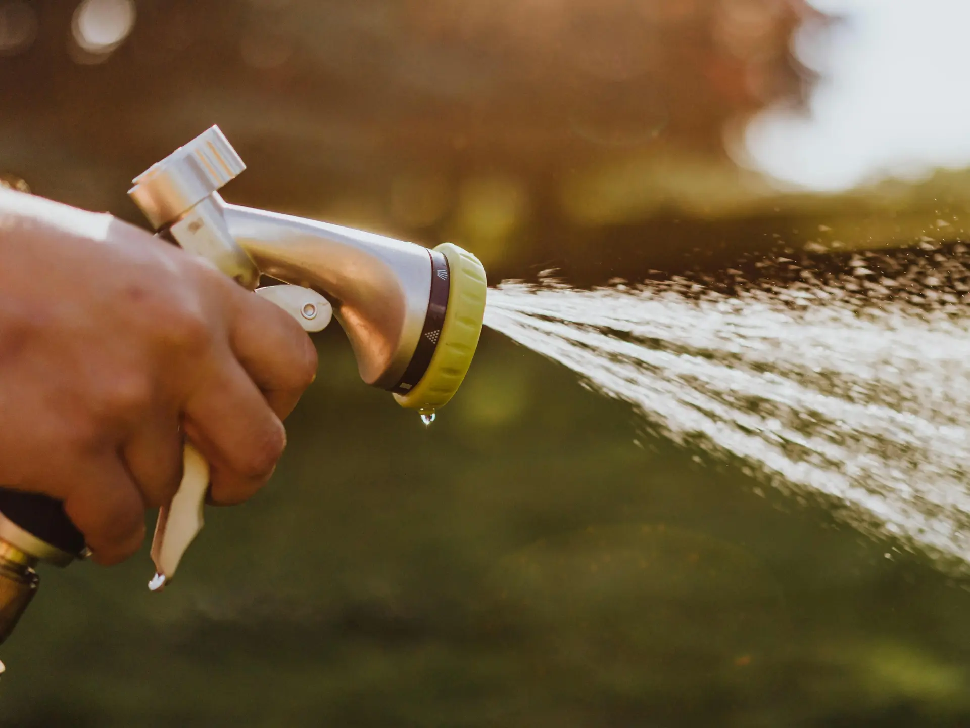 Sécheresse : de nouvelles restrictions sur l'eau en Ariège, plusieurs bassins versants passent en crise