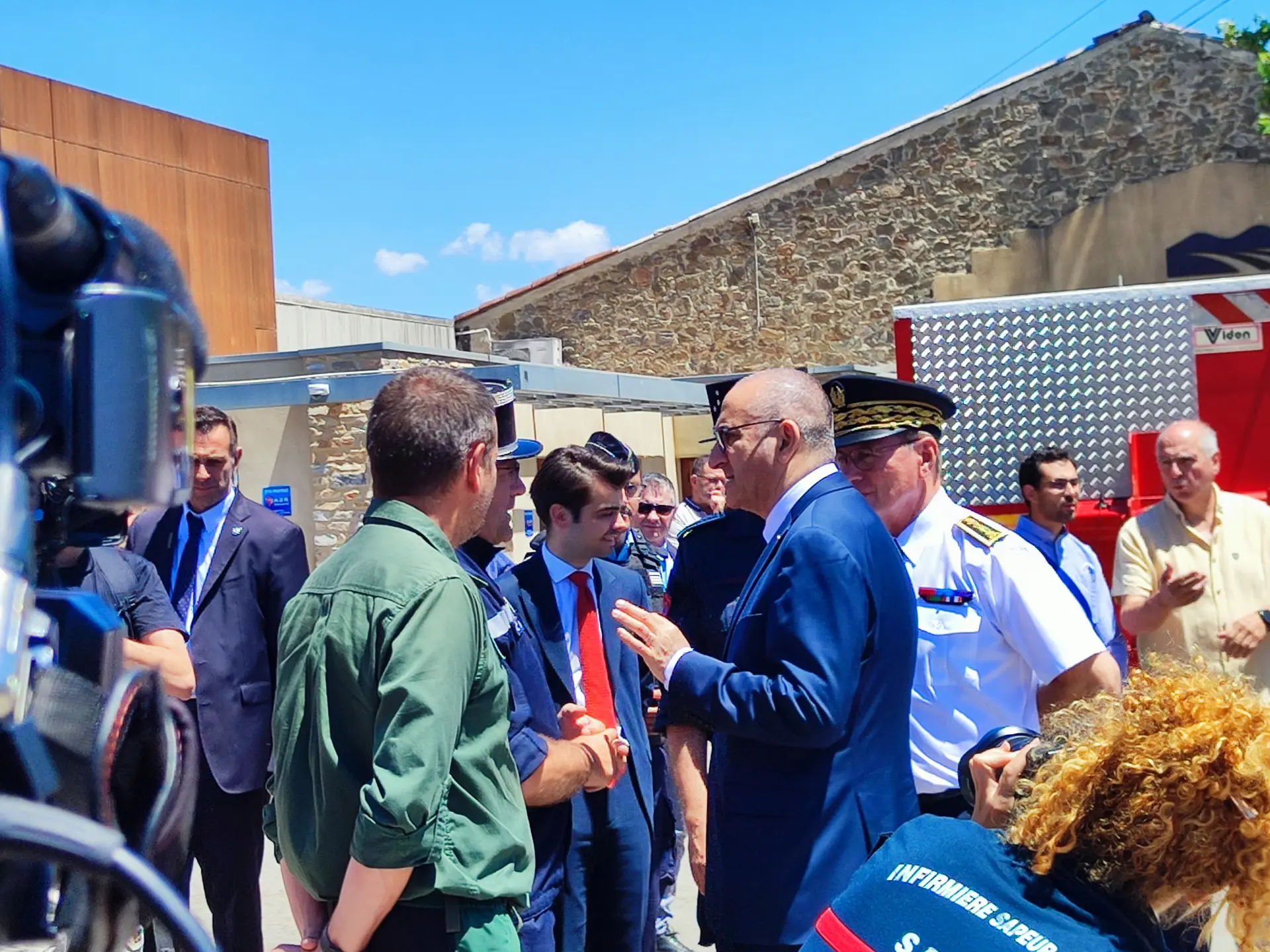Incendie entre l’Hérault et l’Aude : "Le feu est fixé", annonce Laurent Nuñez, le ministre de l’Intérieur