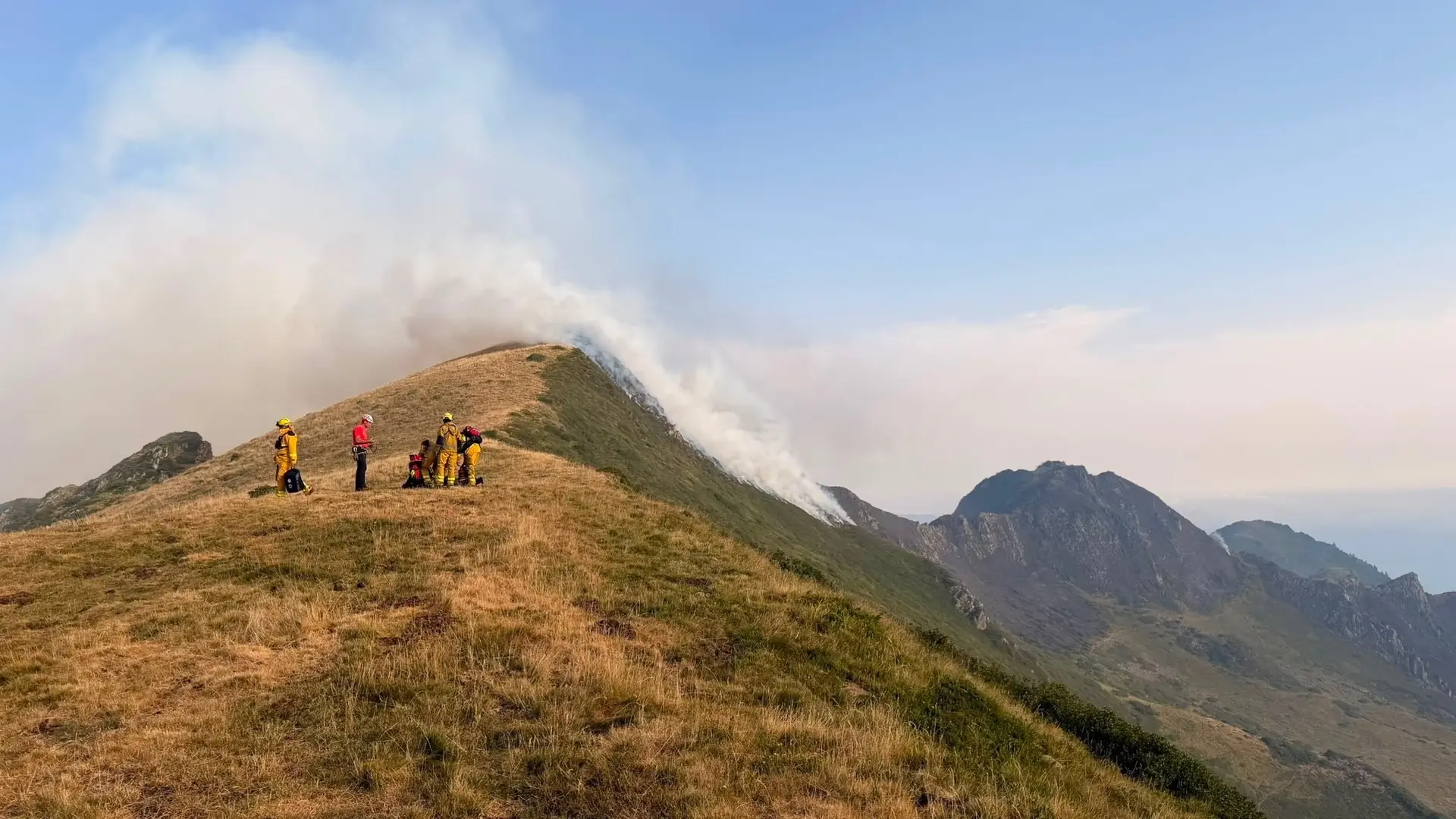 Feu de Bordes-Uchentein : 70 hectares brûlés à 1 800 mètres d’altitude, mais « aucune habitation, aucune population, aucune estime n’est en danger »
