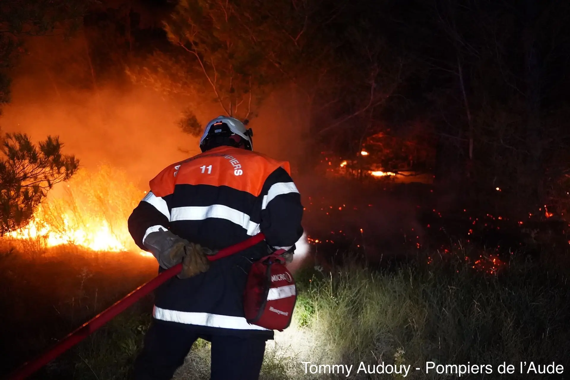 Capendu : 40 hectares parcourus par un incendie, 17 hectares de brulés, le feu est fixé