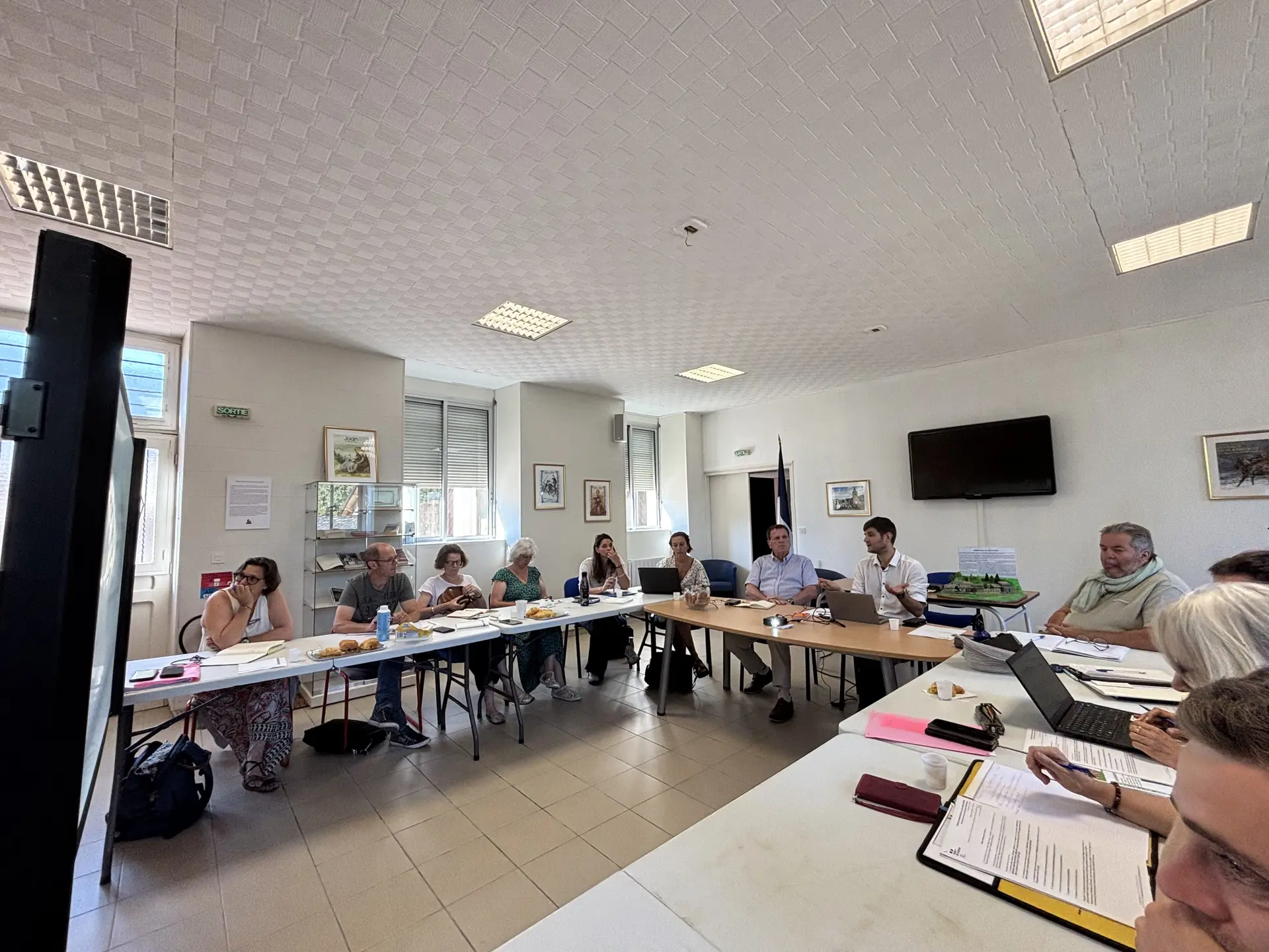 Montaillou, ce village occitan de 30 habitants prépare l'avenir grâce à son histoire
